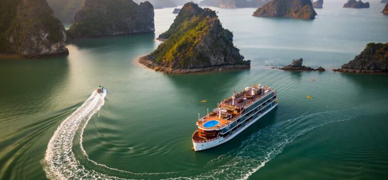 CAT BA – SHORT CRUISES