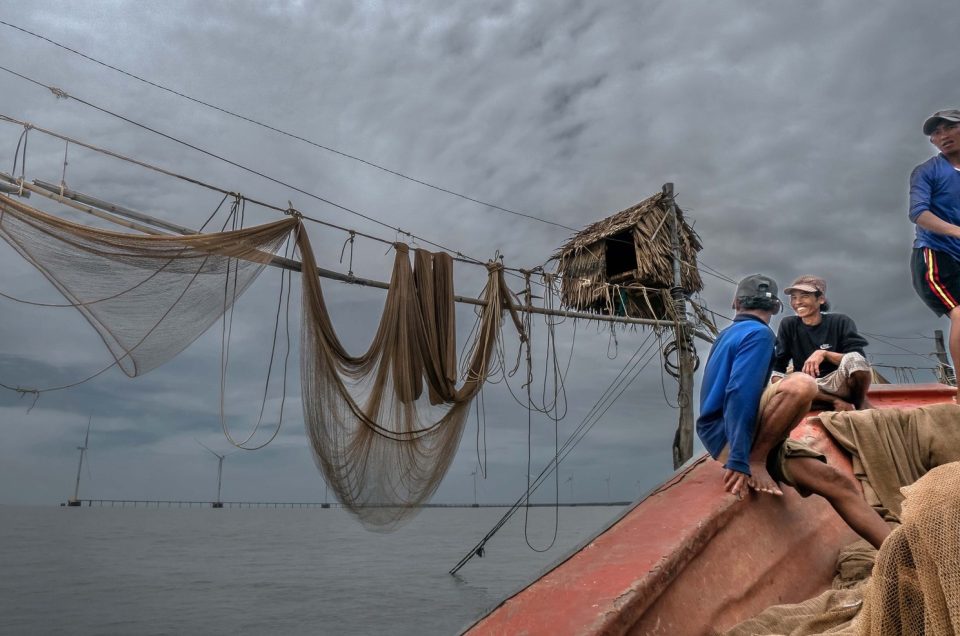 TRA VINH – SEA ACROBATS